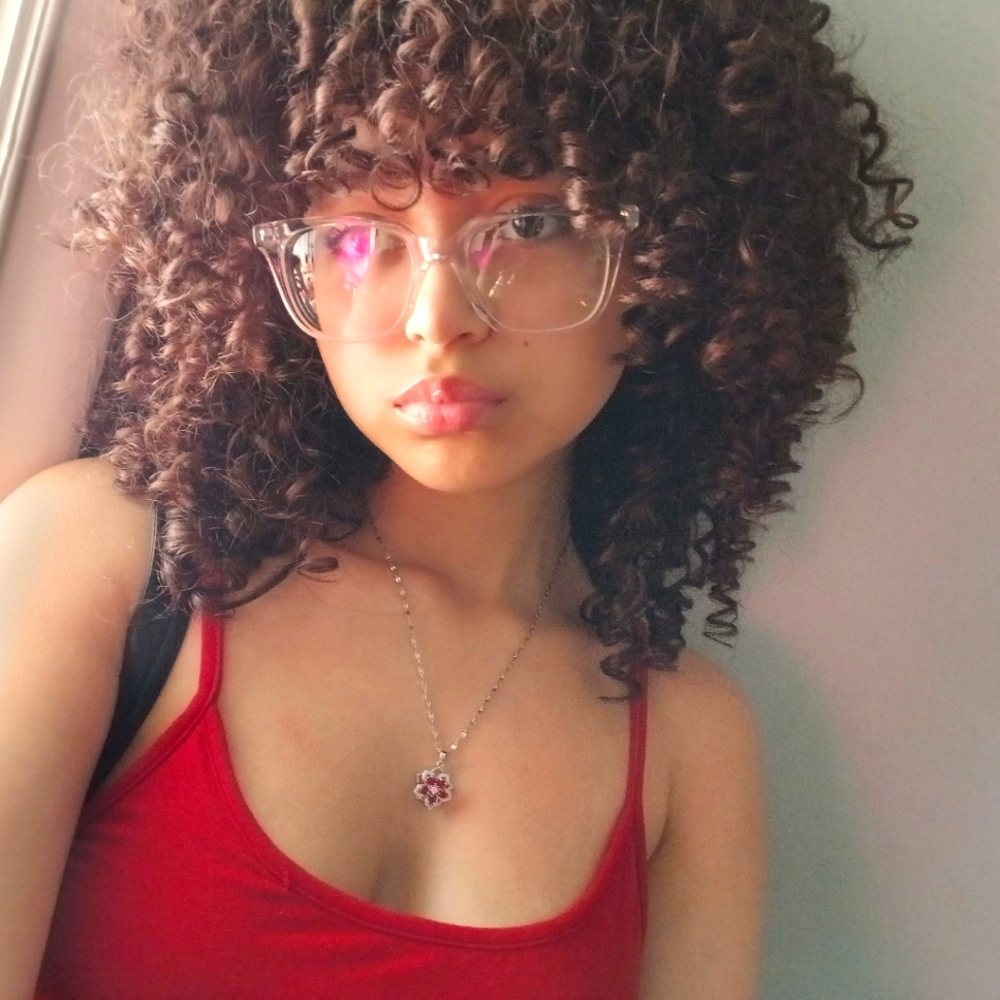 Meet your Posher, Alli